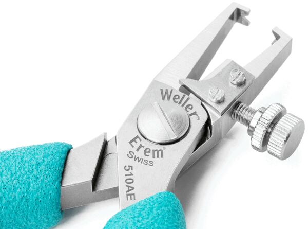 The image shows a precise pair of pliers with metallic jaws, whose handles are coated with a non-slip, turquoise material. It has an adjustable mechanism.