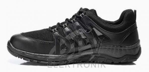 The shoe is a sporty, black sneaker made of textile and synthetic leather. It has laces and a flexible, non-slip sole that provides comfort and durability.