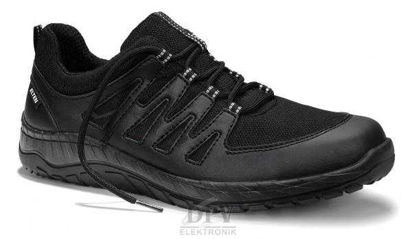 The shoe is black, sporty, and has a flexible sole. It features elastic laces and a padded tongue for comfort. Ideal for everyday and active use.